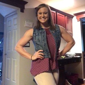 Meet your Posher, Caitlyn